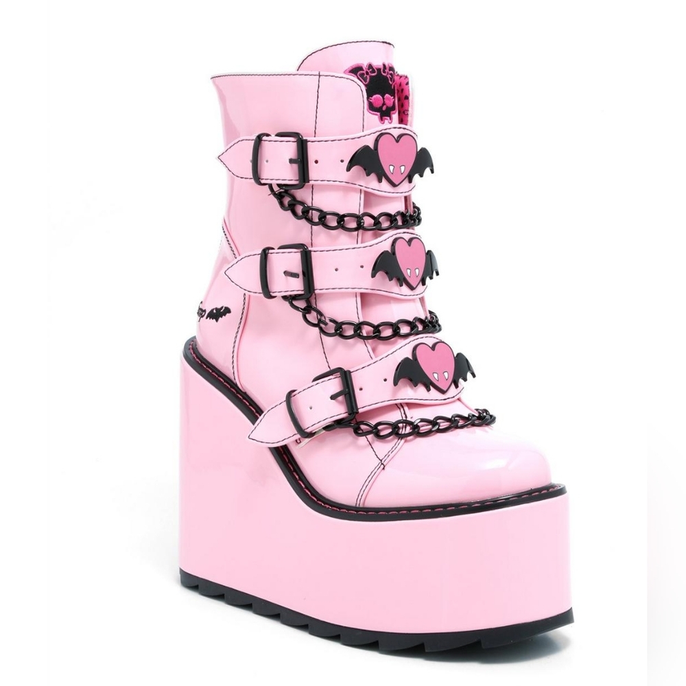 Dune Lo Draculaura monster high x yru pink platforms limited edition